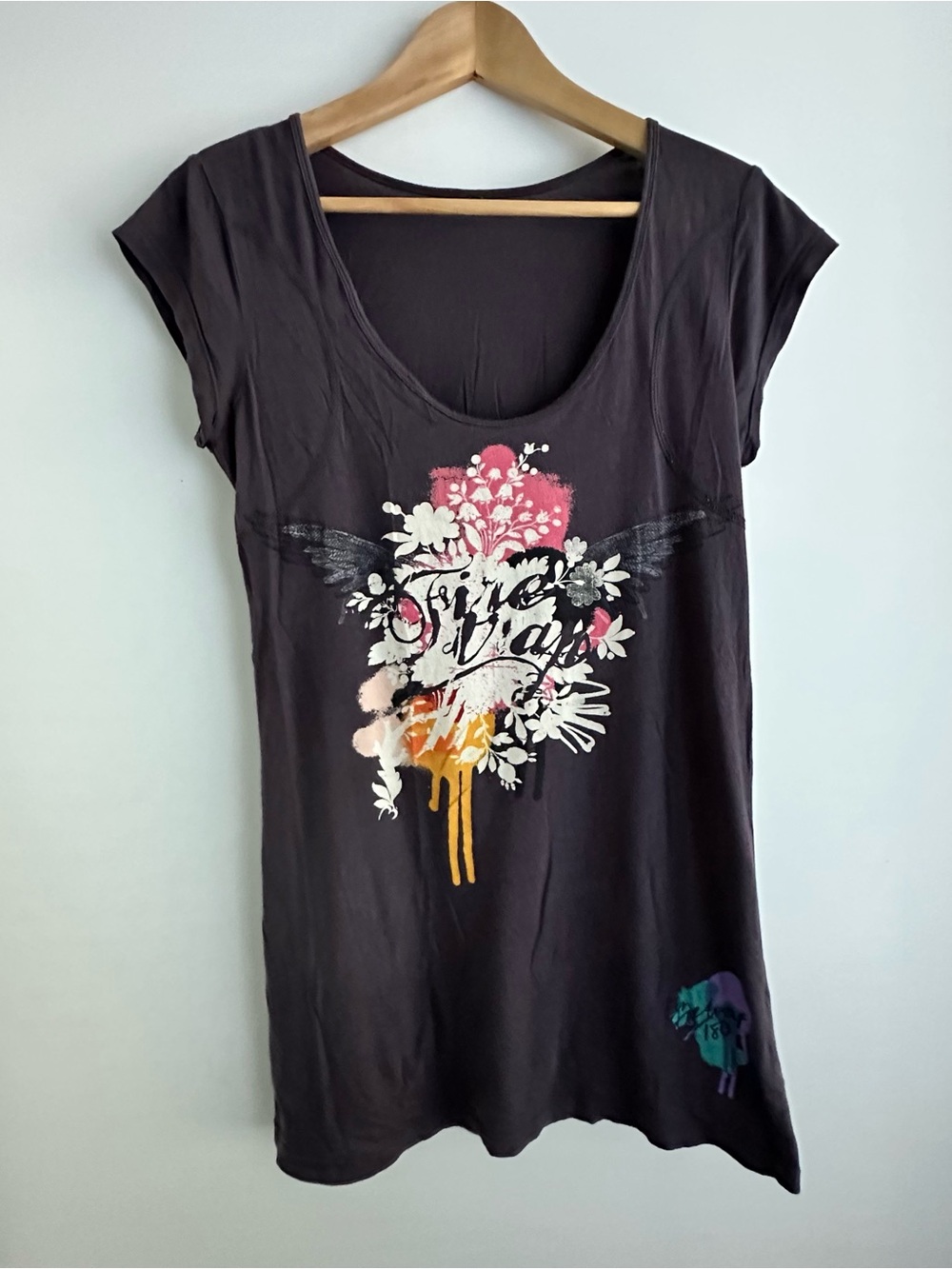 Women’s Black Graphic Scoop Neck Tee Dress